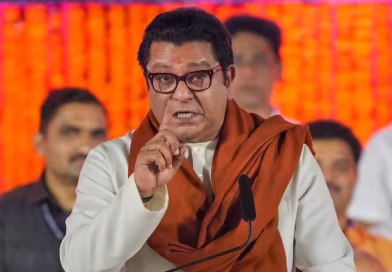 संघाच्या कार्यक्रमाला आलेले लोक प्रेमाने नव्हे तर भीतीने